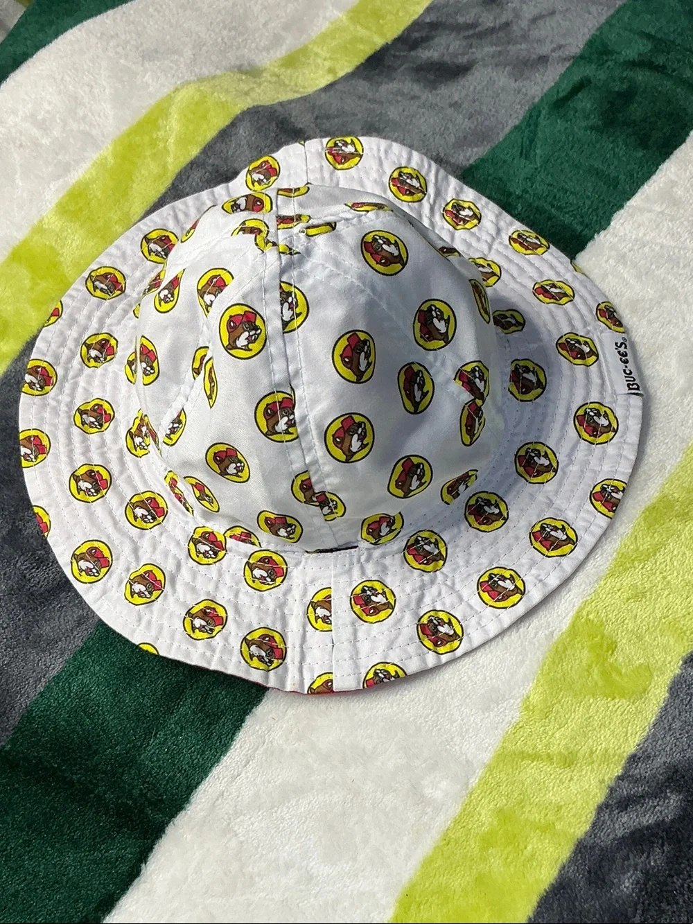 Kids White Bucket Hat with Yellow Cartoon Print